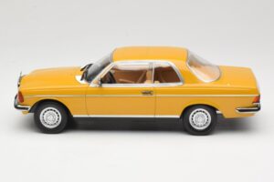 Mercedes 280 CE C123 Sahara Yellow Norev 1:18 183985 Metal — zdjęcie 3 z 6