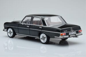Mercedes 280 SE W108 Zielony Norev 1:18 183935 Metal — zdjęcie 7 z 8