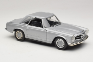 Mercedes 280 SL W113 Berlina Srebrny Techno Giodi 1:18 F14051030 Metal — zdjęcie 6 z 8