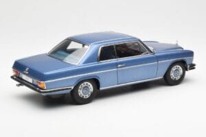 Mercedes 280C/8 W114 Coupe Niebieski Metallic AUTOart 1:18 76187 Metal — zdjęcie 3 z 8