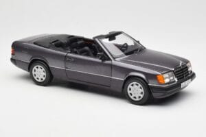 Mercedes 300 CE-24 W124 Kabriolet Fioletowy Metallic Norev 1:18 183567 Metal — zdjęcie 8 z 10
