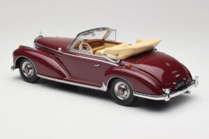 Mercedes 300 SC W188 Kabriolet Ciemnoczerwony KK-Scale 1:18 KKDC180942 Metal — zdjęcie 5 z 6