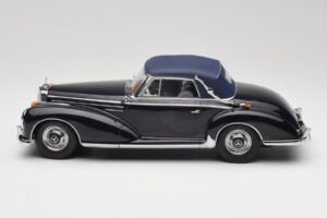 Mercedes 300 SC W188 Kabriolet Softtop Granatowy KK-Scale 1:18 KKDC180944 Metal — zdjęcie 3 z 6