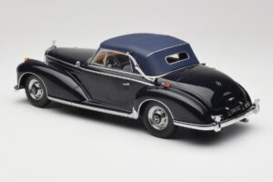 Mercedes 300 SC W188 Kabriolet Softtop Granatowy KK-Scale 1:18 KKDC180944 Metal — zdjęcie 5 z 6