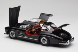 Mercedes 300 SL W198 Czarny Minichamps 1:18 180039004 Metal — zdjęcie 5 z 8
