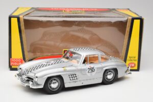Mercedes 300 SL W198 #295 1954 Bburago 1:18 32813 Metal — zdjęcie 8 z 8