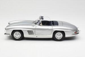 Mercedes 300 SL W198 Roadster Silver Metallic Minichamps 1:18 180039030 Metal — zdjęcie 4 z 8