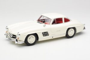 Mercedes 300 SL W198 Biały Minichamps 1:18 180039006 Metal