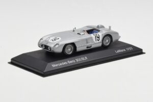 Mercedes 300 SLR #19 J.M. Fangio / S. Moss 24 Hours of Le Mans 1955 Minichamps 1:43 B66040253 Metal — zdjęcie 2 z 4