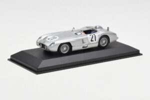 Mercedes 300 SLR #21 K. Kling / A. Simon 24 Hours of Le Mans 1955 Minichamps 1:43 432553021 Metal — zdjęcie 2 z 4