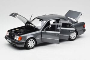 Mercedes 500 E W124 Pearl Szary Norev 1:18 183946 Metal — zdjęcie 2 z 8