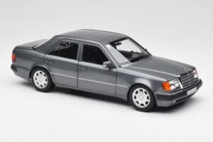 Mercedes 500 E W124 Pearl Szary Norev 1:18 183946 Metal — zdjęcie 6 z 8