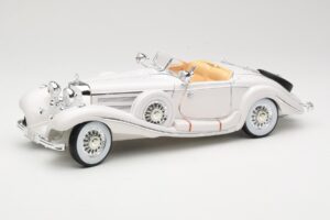 Mercedes 500K Special Roadster Biały Premiere Edition Maisto 1:18 536055 Metal