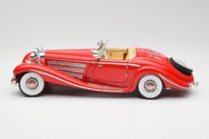 Mercedes 500K Special Roadster Czerwony Maisto 1:18 56058 Metal — zdjęcie 4 z 8