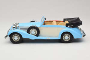 Mercedes 540K Kabriolet Niebieski Biały Cult Models 1:18 CML184-2 Metal — zdjęcie 3 z 6