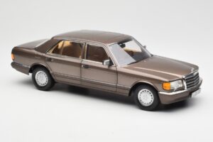 Mercedes 560 SEL W126 Impala Brązowy Edycja Dealerska Norev 1:18 B66040646 Metal — zdjęcie 6 z 8