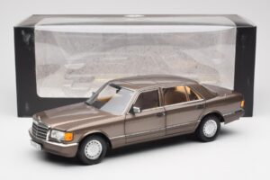 Mercedes 560 SEL W126 Impala Brązowy Edycja Dealerska Norev 1:18 B66040646 Metal — zdjęcie 8 z 8