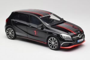Mercedes A-Class W176 AMG Czarny Norev 1:18 183596 Metal — zdjęcie 6 z 8