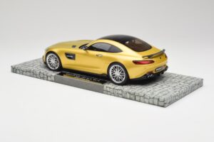 Mercedes Brabus AMG GT S C190 600 Desert Złoty Minichamps 1:18 107032522 Metal — zdjęcie 5 z 6