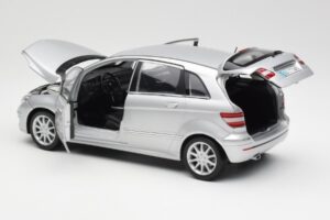 Mercedes B-Class W245 Srebrny Kyosho 1:18 B66962326 Metal — zdjęcie 5 z 8