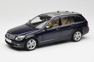 Mercedes C-Class S204 T-Modell Tanzanite Niebieski AUTOart 1:18 B66962352 Metal