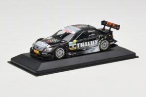 Mercedes C-Class W204 #4 Team AMG Mercedes R. Schumacher DTM 2009 Minichamps 1:43 400093904 Metal — zdjęcie 2 z 4