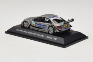 Mercedes C204 #3 B. Spengler HWA AG DTM 2010 Minichamps 1:43 B66960136 Metal — zdjęcie 3 z 5