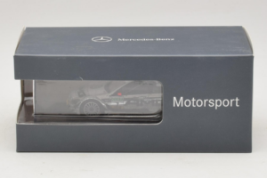 Mercedes C204 #7 J. Green DTM 2010 Minichamps 1:43 B66960137 Metal — zdjęcie 4 z 4