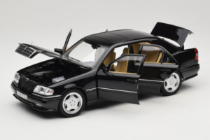 Mercedes C36 AMG W202 Obsidian Black Metallic Norev 1:18 183381 Metal — zdjęcie 2 z 8