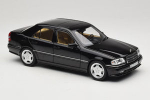 Mercedes C36 AMG W202 Obsidian Black Metallic Norev 1:18 183381 Metal — zdjęcie 6 z 8