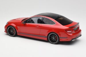 Mercedes AMG C63 W204 Edition 507 Czerwony GT Spirit 1:18 GT920 Żywica — zdjęcie 4 z 5