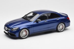Mercedes AMG C63 S W205 Niebieski GT Spirit 1:18 ZM044 Żywica