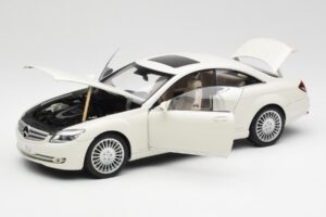 Mercedes CL500 C216 Calcit Biały AUTOart 1:18 B66962341 Metal — zdjęcie 2 z 8