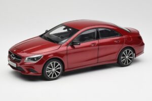 Mercedes CLA C117 Designo Patagonia Czerwony Metalik Norev 1:18 B66960131 Metal