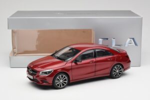 Mercedes CLA C117 Designo Patagonia Czerwony Metalik Norev 1:18 B66960131 Metal — zdjęcie 8 z 8
