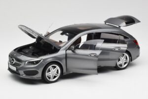 Mercedes CLA C117 Mountain Szary Norev 1:18 B66960351 Metal — zdjęcie 2 z 8