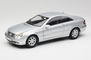 Mercedes CLK 500 C209 Srebrny Kyosho 1:18 B66962144 Metal