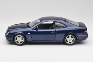 Mercedes CLK 55 AMG C209 Niebieski Metaliczny Anson 1:18 30343 Metal — zdjęcie 4 z 8