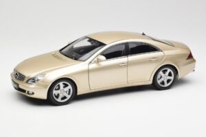 Mercedes CLS C219 Jasny Beżowy Złoty Kyosho 1:18 08401LBE Metal