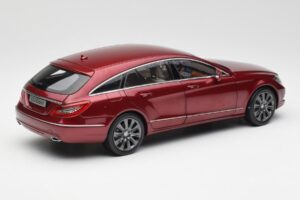 Mercedes CLS Shooting Brake X218 Thulite Czerwony Norev 1:18 B66960116 Metal — zdjęcie 3 z 8