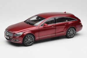 Mercedes CLS Shooting Brake X218 Thulite Czerwony Norev 1:18 B66960116 Metal