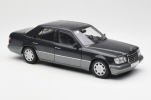 Mercedes E320 W124 Nautik Niebieski Metalik Dealer Edition AUTOart 1:18 B66040508 Metal — zdjęcie 6 z 8