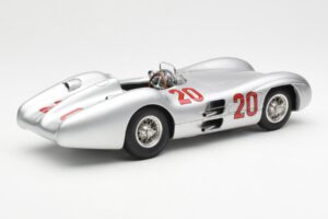 Mercedes W196 Streamliner #20 K. Kling French GP 1954 CMC 1:18 M-128B Metal — zdjęcie 2 z 6