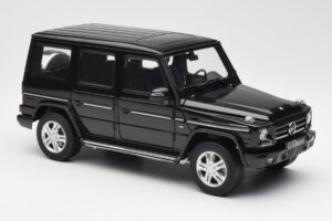 Mercedes G500 W463 Czarny AUTOart 1:18 76216 Metal — zdjęcie 6 z 8