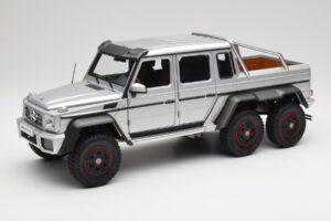 Mercedes AMG G63 W463 6x6 Iridium Srebrny AUTOart 1:18 76301 Kompozyt