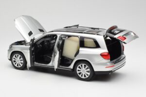 Mercedes GL-Class X166 Iridium Srebrny Metallic Norev 1:18 B66960097 Metal — zdjęcie 5 z 8