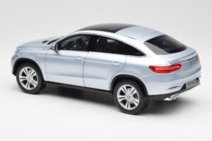 Mercedes GLE Coupe C292 Diamond Srebrny Norev 1:18 B66960358 Metal — zdjęcie 7 z 8