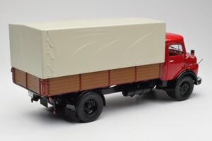 Mercedes L 911 Czerwony Schuco 1:18 450016400 Metal — zdjęcie 3 z 8