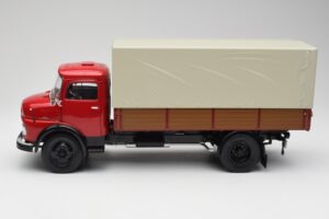 Mercedes L 911 Czerwony Schuco 1:18 450016400 Metal — zdjęcie 4 z 8