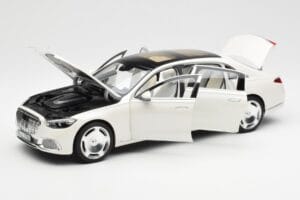 Mercedes Maybach S680 4Matic X223 Diamond Biały Norev 1:18 183918 Metal — zdjęcie 2 z 8